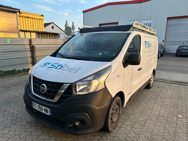 Nissan NV300