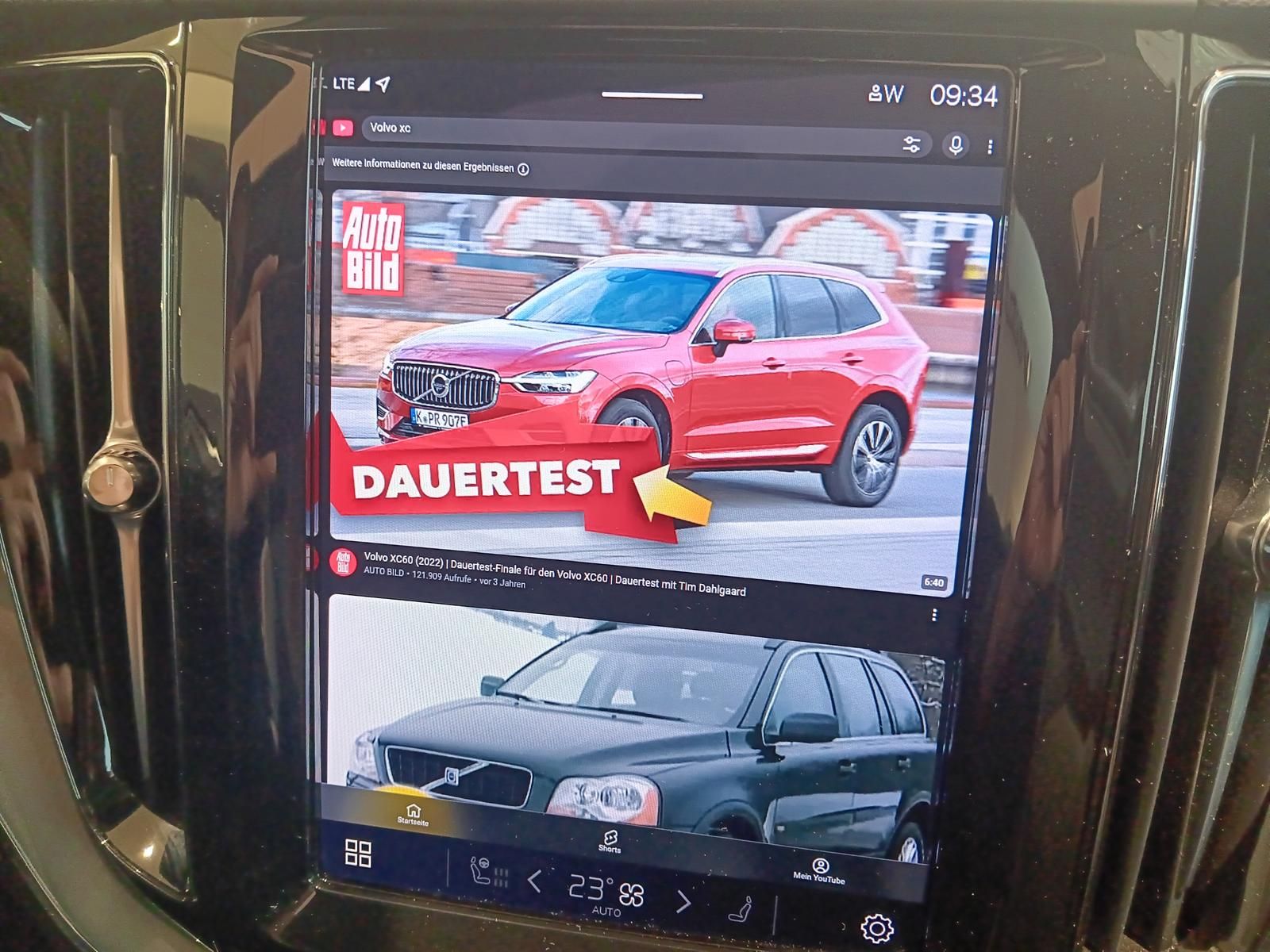 Fahrzeugabbildung Volvo XC60 T6 AWD Recharge Inscription