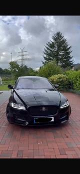 Jaguar XF 25d AWD 240PS R-Sport Automatik R-Sport - Jaguar XF mit Anhängerkupplung