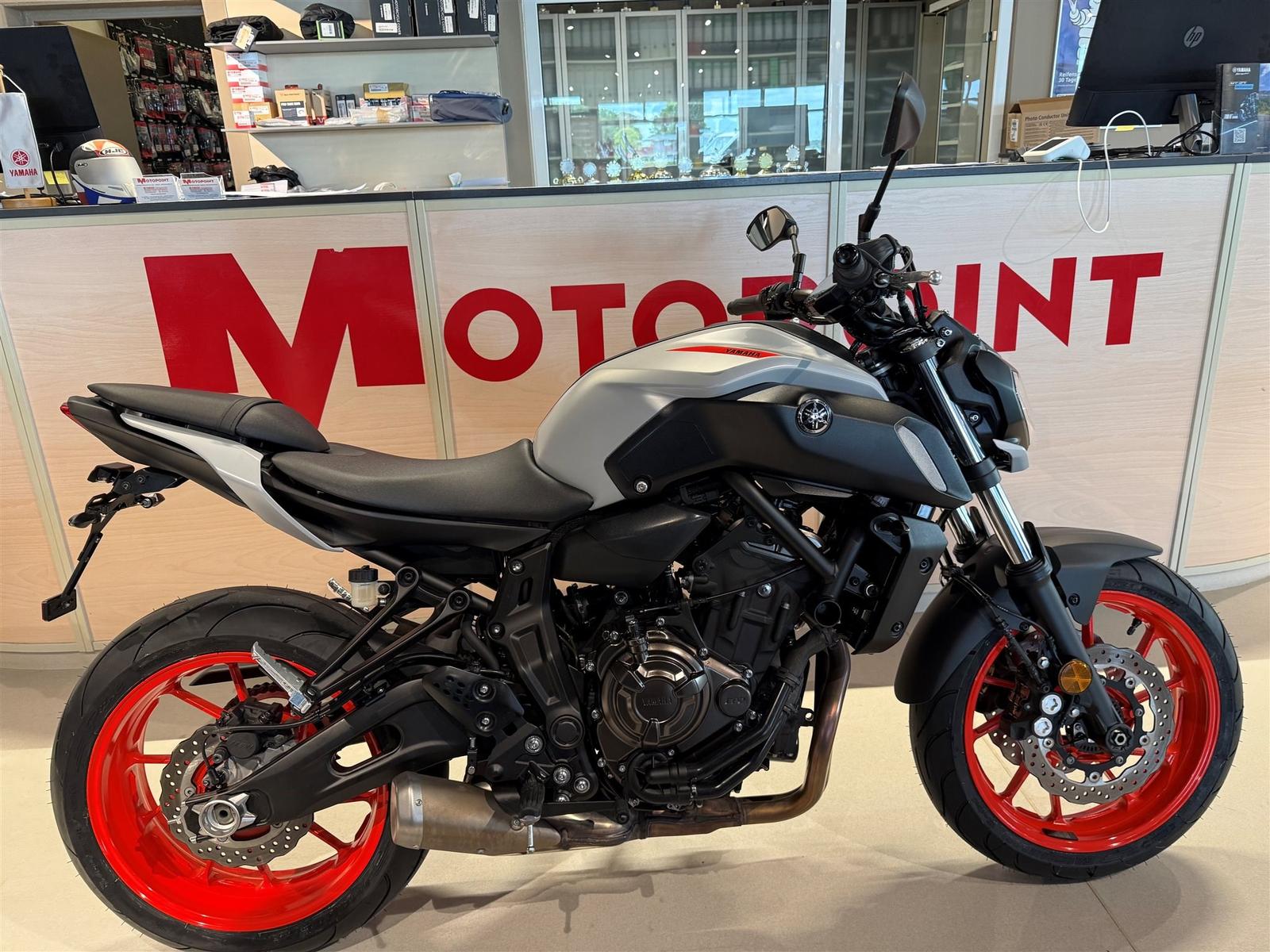 Yamaha MT-07