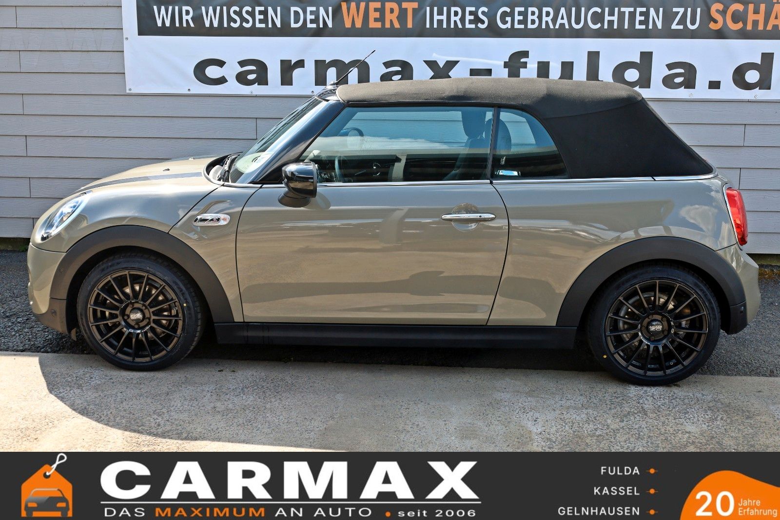 Fahrzeugabbildung MINI Cooper S Cabrio Leder,Navi,LED,Harman/K,Kamera