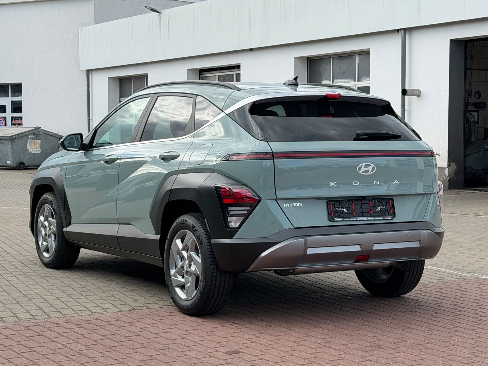 Fahrzeugabbildung Hyundai KONA 1.6 T-GDI Trend *Navi*CarPlay*ACC*LED*RFK*