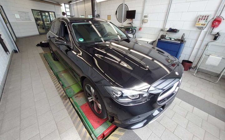 Image of Mercedes-Benz C 200