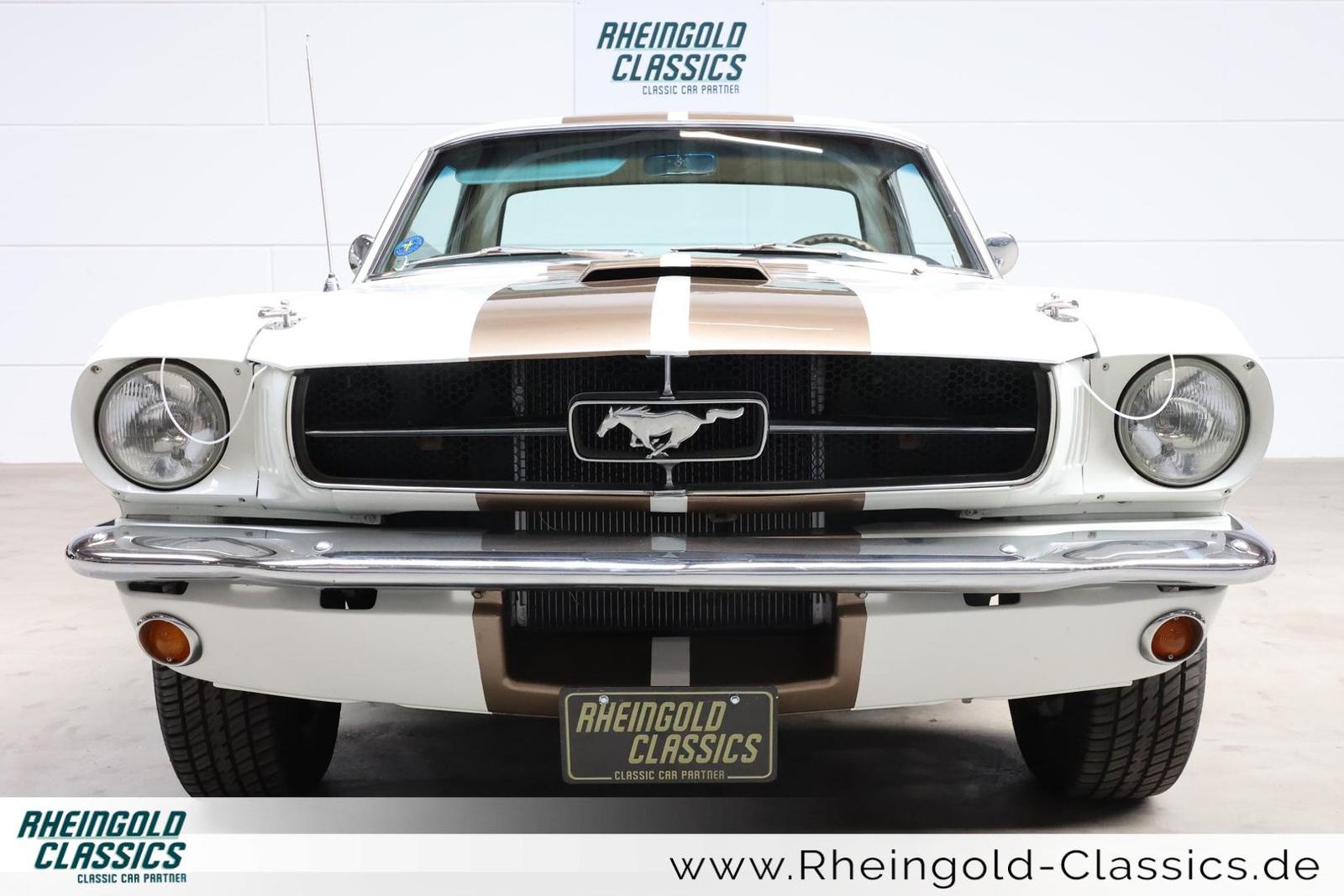 Ford Mustang V8 Coupé 5 Gang Tremec Schaltgetriebe