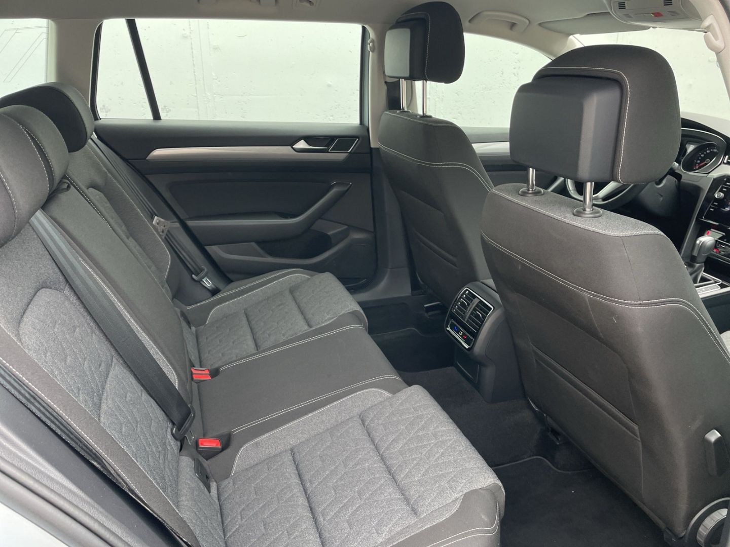 Passat Variant 2.0 TDI DSG Business AHK/Kamera/M