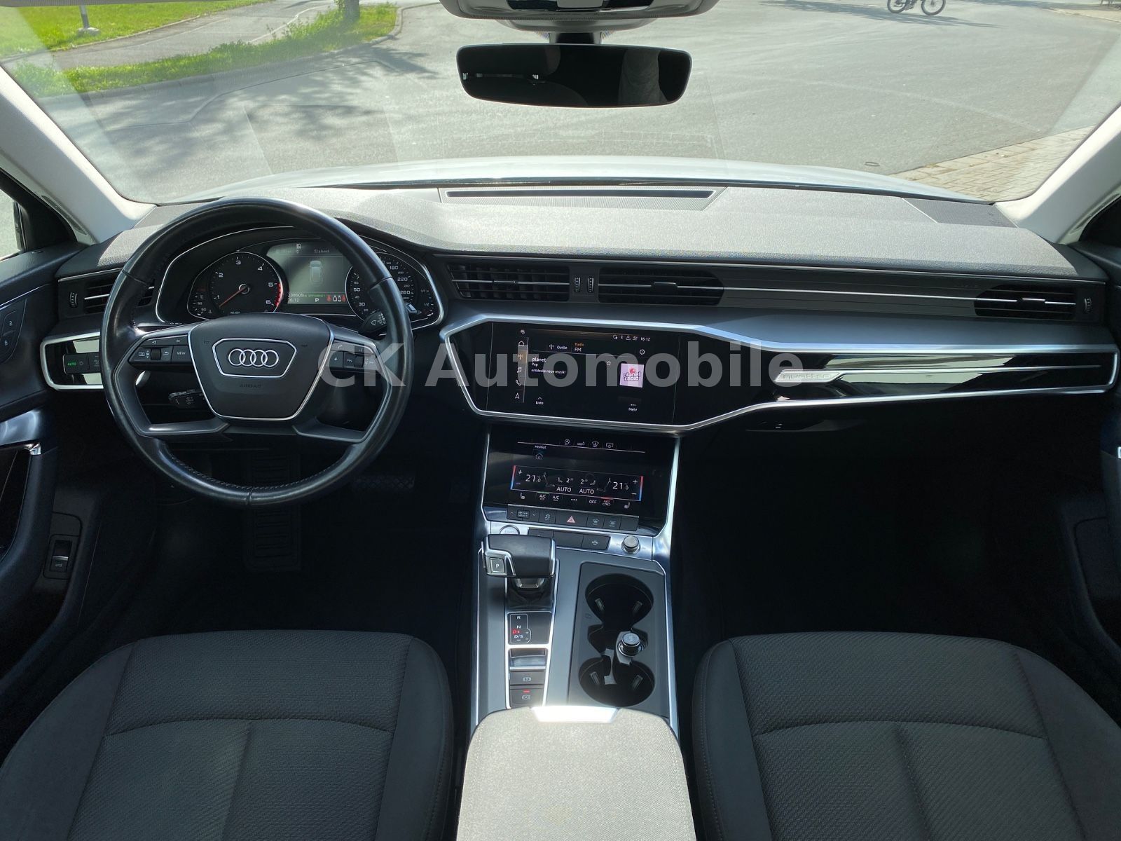 Fahrzeugabbildung Audi A6 Avant 45 TDI Quattro/Navi/Head-Up/LED/Kamera