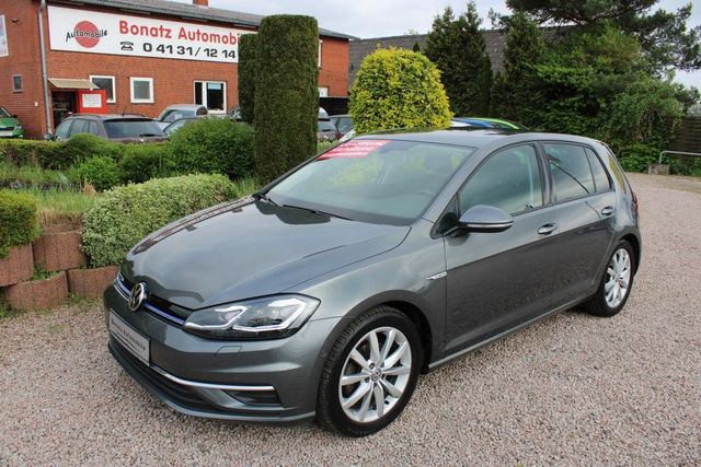 Volkswagen Golf 1.5 TSI Comfortline *Navi,Standhzg,Klimatr*