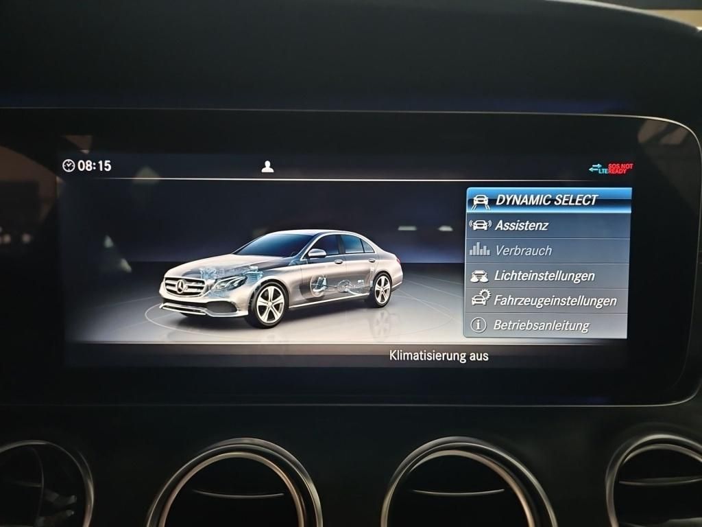 Fahrzeugabbildung Mercedes-Benz E 450 4M AMG Pano ACC Comand LED 360°