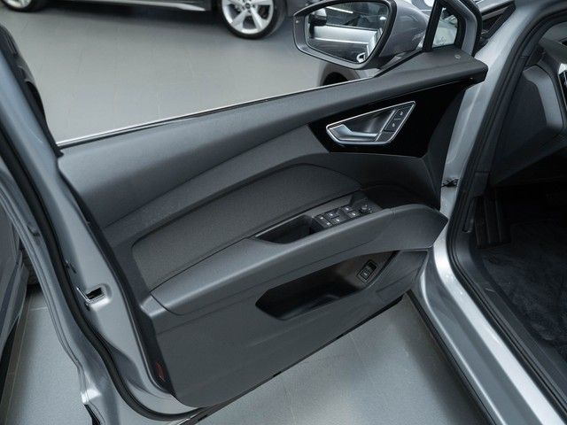 Q4 40 e-tron GJR+RFK+LED+NAVI