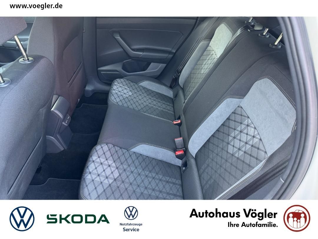 Taigo 1,0 TSI DSG R-Line AHK Kamera Navi