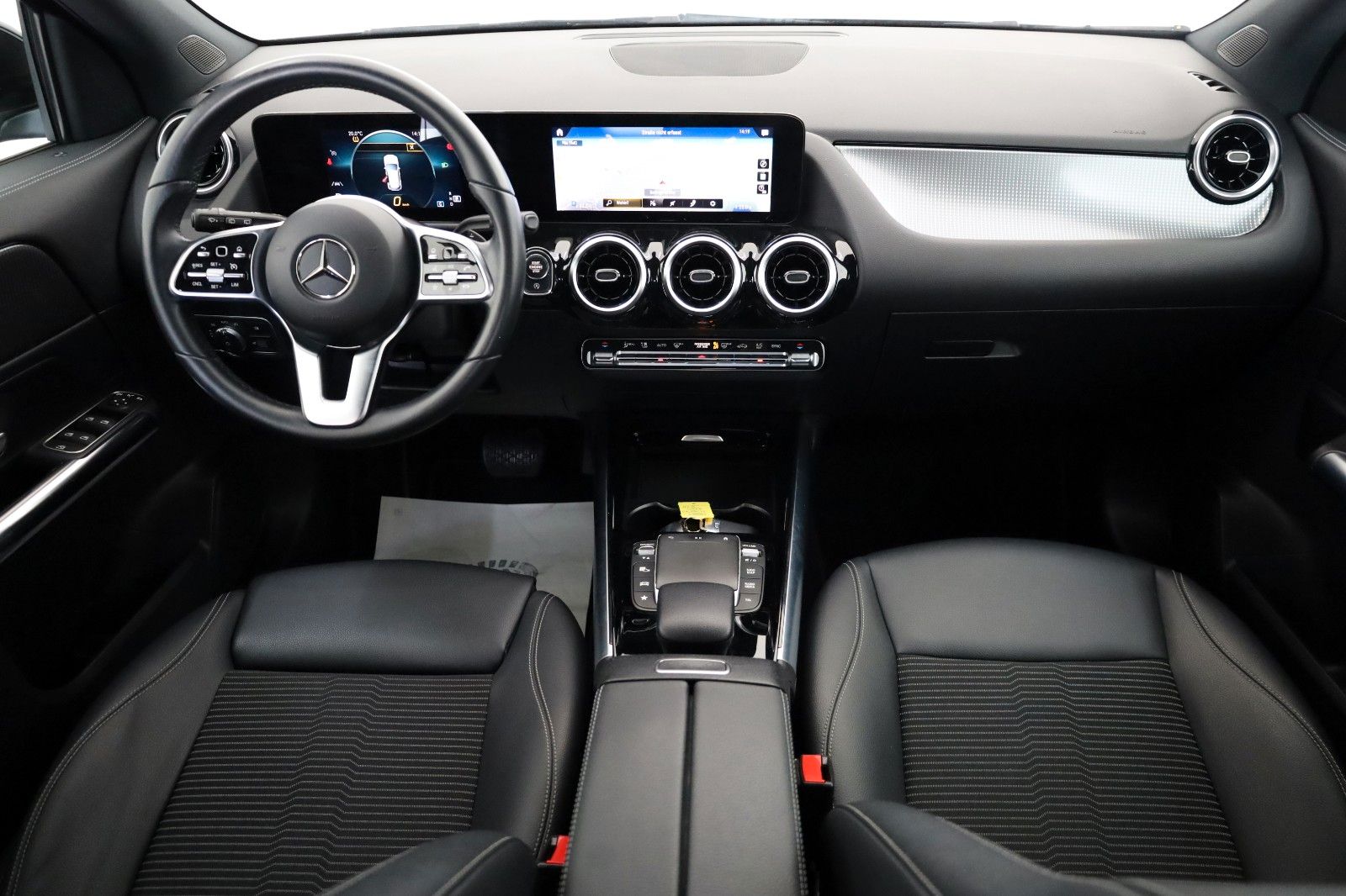 Fahrzeugabbildung Mercedes-Benz GLA 200 d Progressive,T.Leder,Navi,LED,Kamera