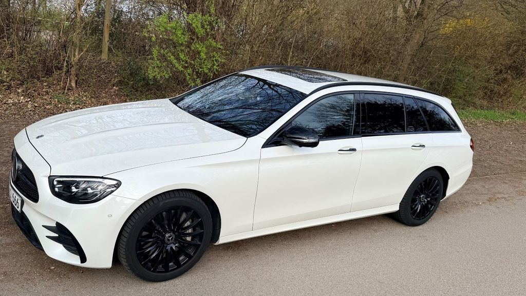 Image of Mercedes-Benz E 400