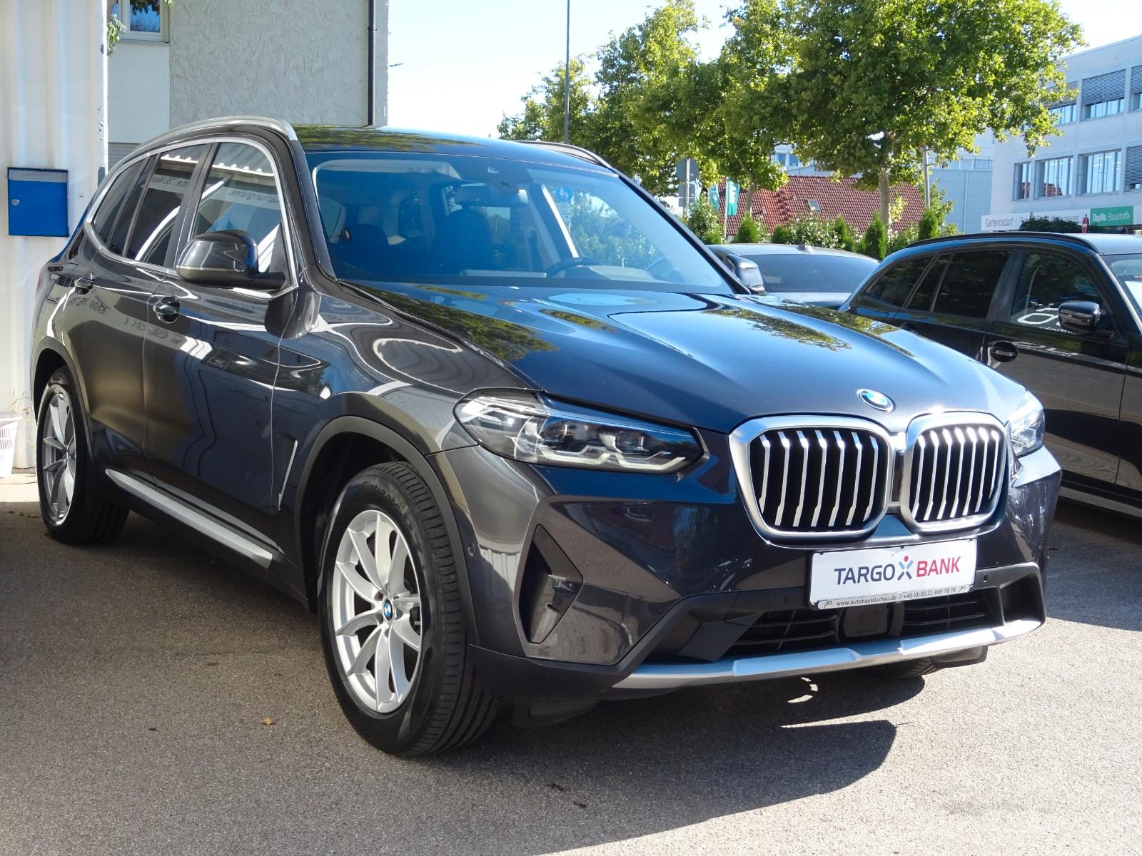 BMW X3 xDrive20d Sportsitz Leder LED AHK ACC Standh.