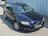 Volvo V70 2.0 Kombi Momentum*AUT*LEDER*BI-XENON - Volvo V70: B