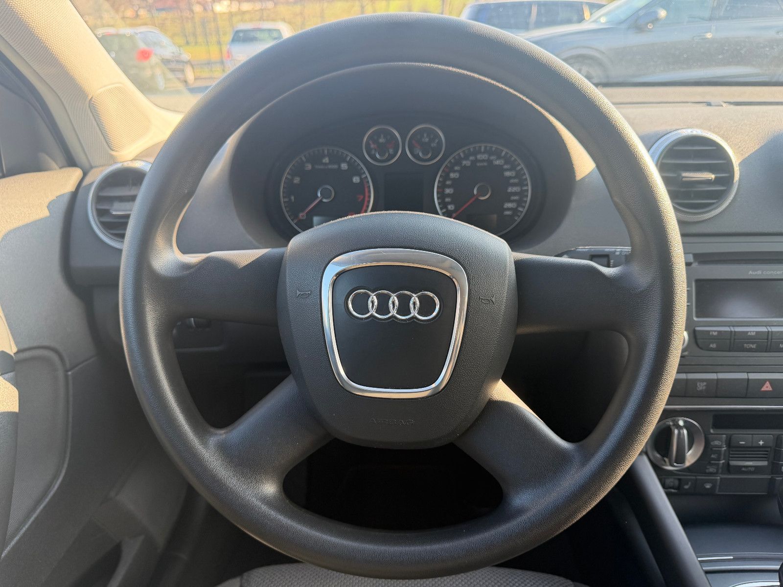 AUDI A3 Sportback 1.8 TFSI Bi-Xenon/PDC/SHZ – Foto 17