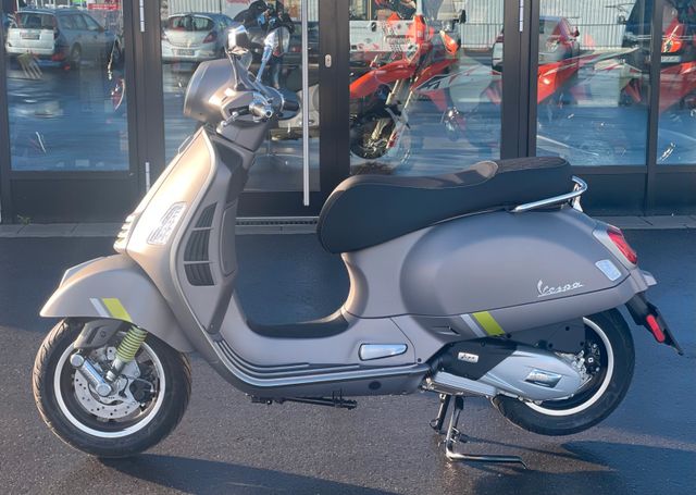 Vespa GTS 300 ABS Super Tech