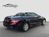 Mercedes-Benz E 250 CGI Cabrio 7G AMG Styling Airscarf TÜV NEU - mit Benzin-Antrieb: Schwarz, mit Navigationssystem, Cabrio