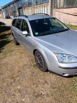 Ford Mondeo mk 3 Kombi TÜV 28  - Ford Mondeo Kombi Mk2 mit Benzin-Antrieb