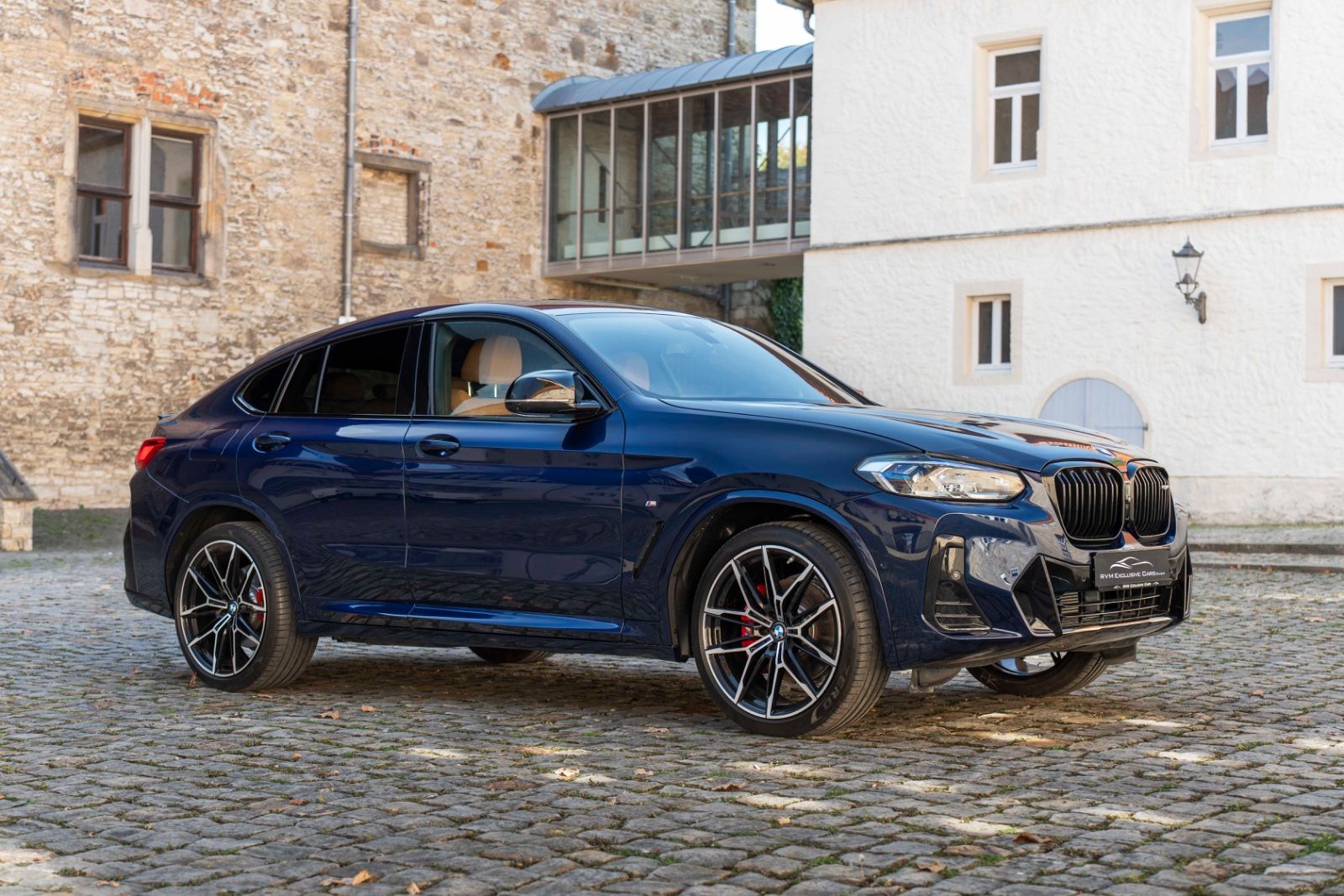Fahrzeugabbildung BMW X4 M40i M-SPORT HUD H&K 360° CARPLAY LED