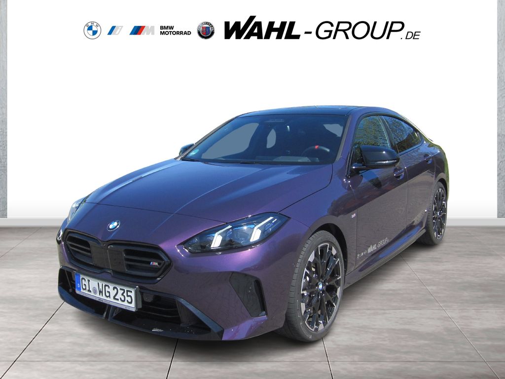 BMW M235