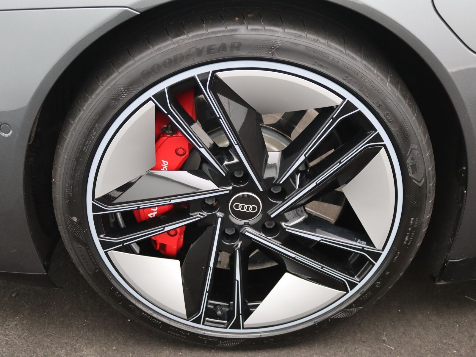 Audi RS e-tron GT - Bild 18