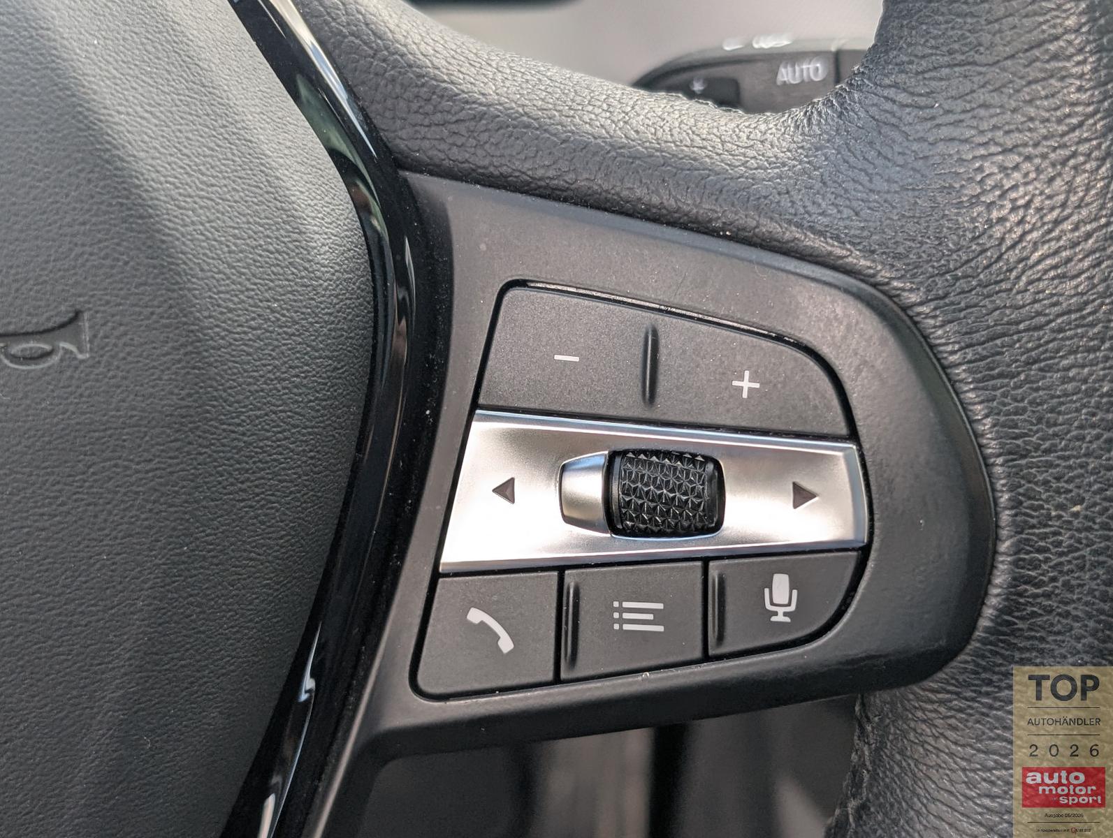 BMW 118 i Lim.*1.Hd*Temp*PANO*LED*CarPlay*Virtual*TOP, миниатюра 24