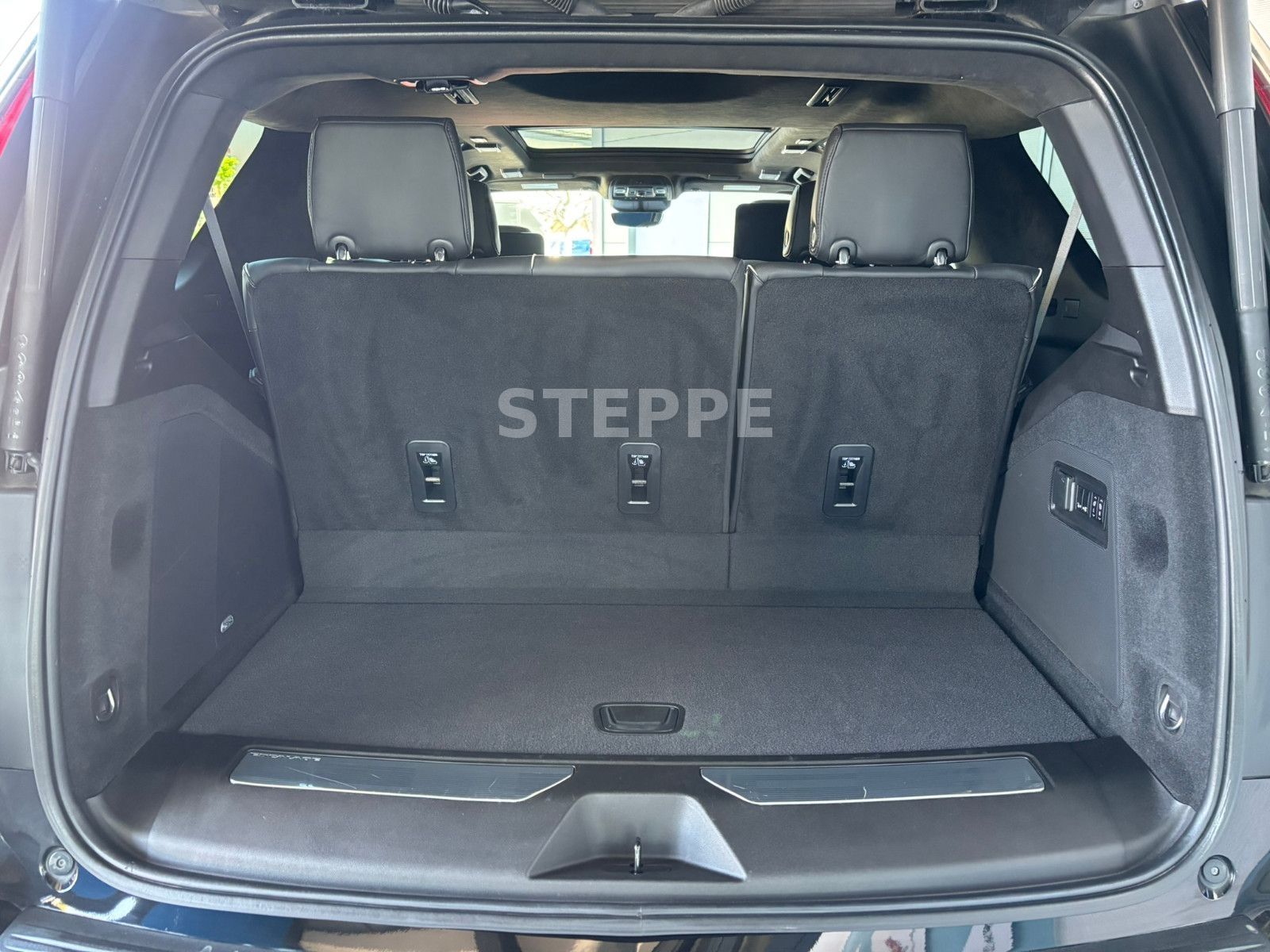 Cadillac Escalade 6.2 V8 Sport Platinum Luftfeder.EU-Navi