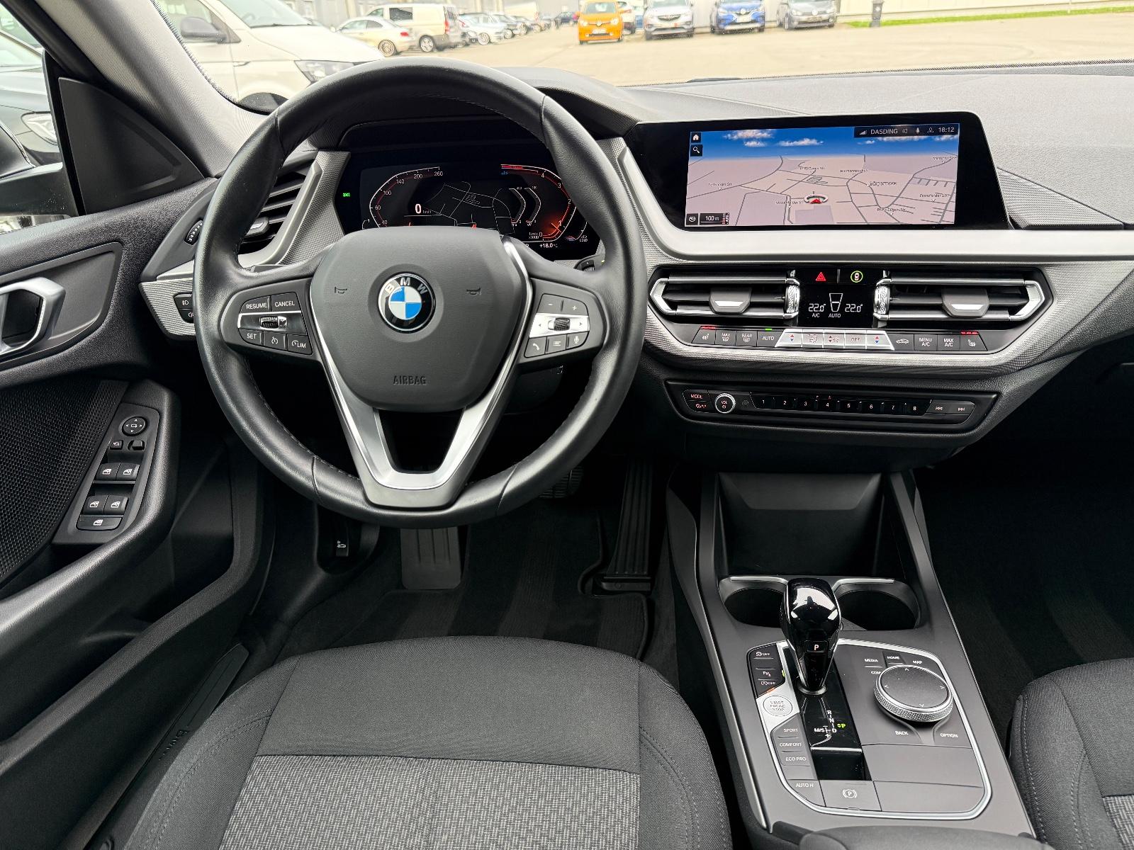 BMW 220 d Gran Coupé xDrive Virtual LED Kamera 8fach