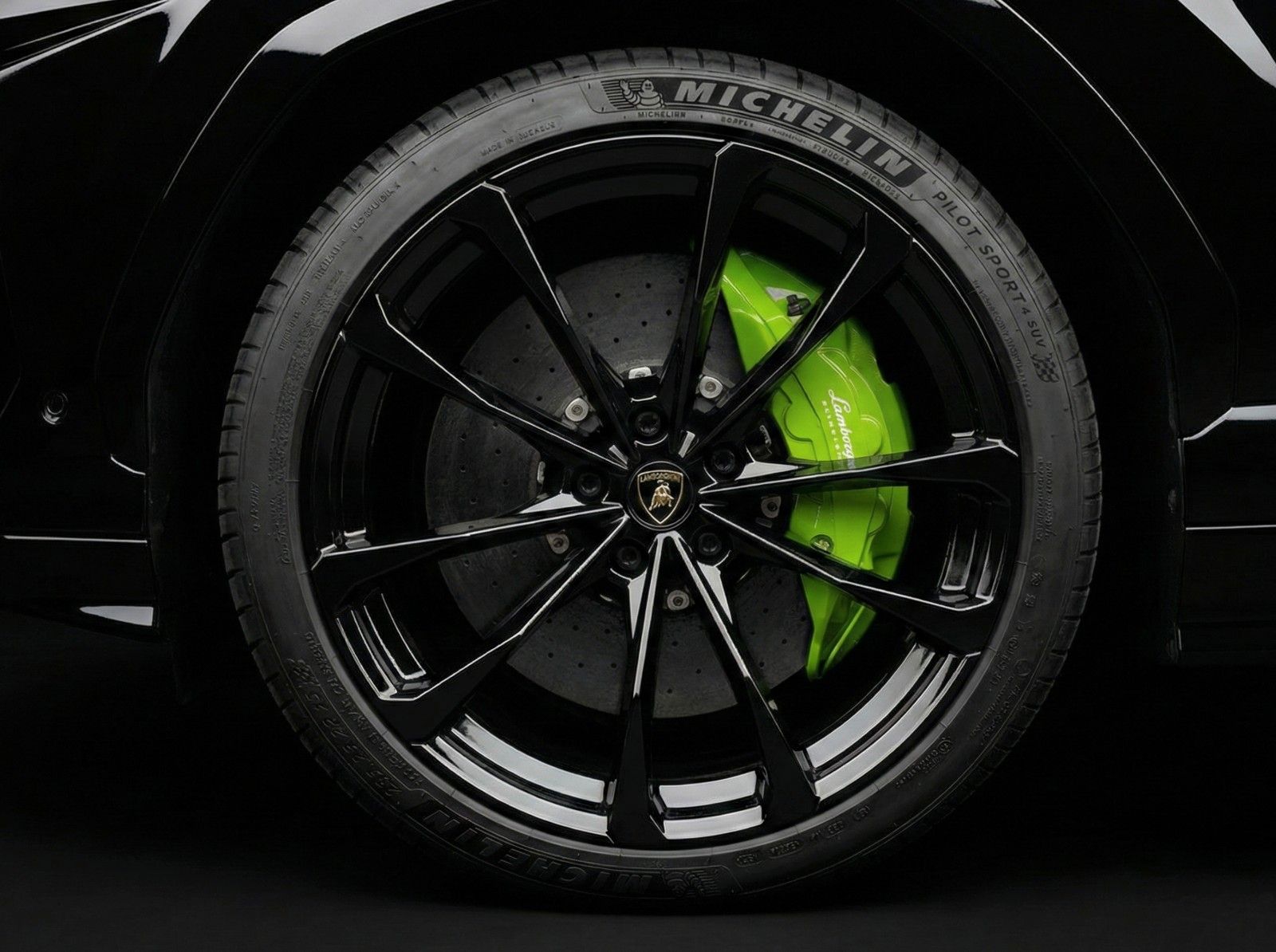 Fahrzeugabbildung Lamborghini Urus | B&O | ADAS | Garantie | 23" | Alcantara
