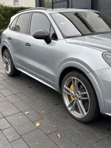 Porsche Cayenne Turbo Mas. Mat. Nachts. Sitzb. StH. - Porsche Cayenne in Hamm
