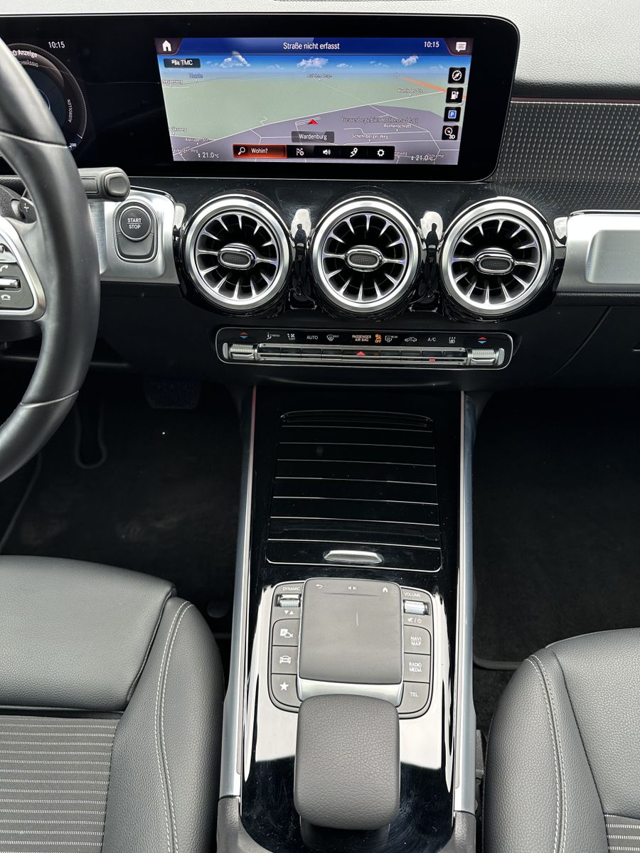 Fahrzeugabbildung Mercedes-Benz EQB 250 Progressive NAV+LED+KAMERA+PANO+VCOCKPIT