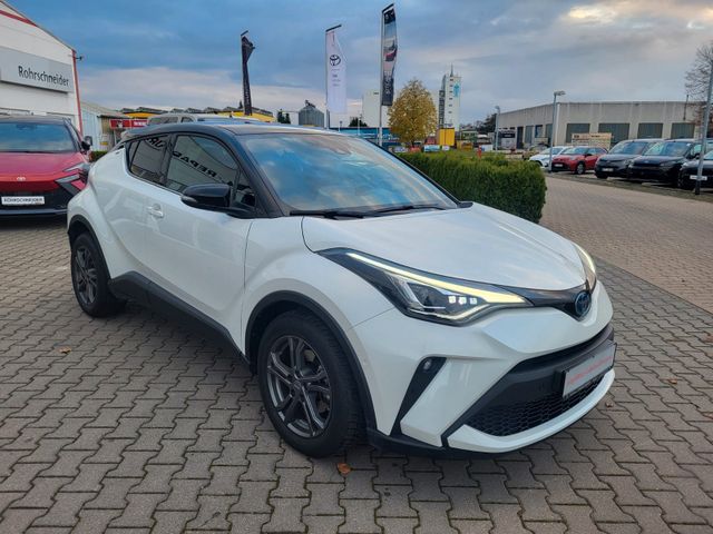 Toyota C-HR Hybrid Team D