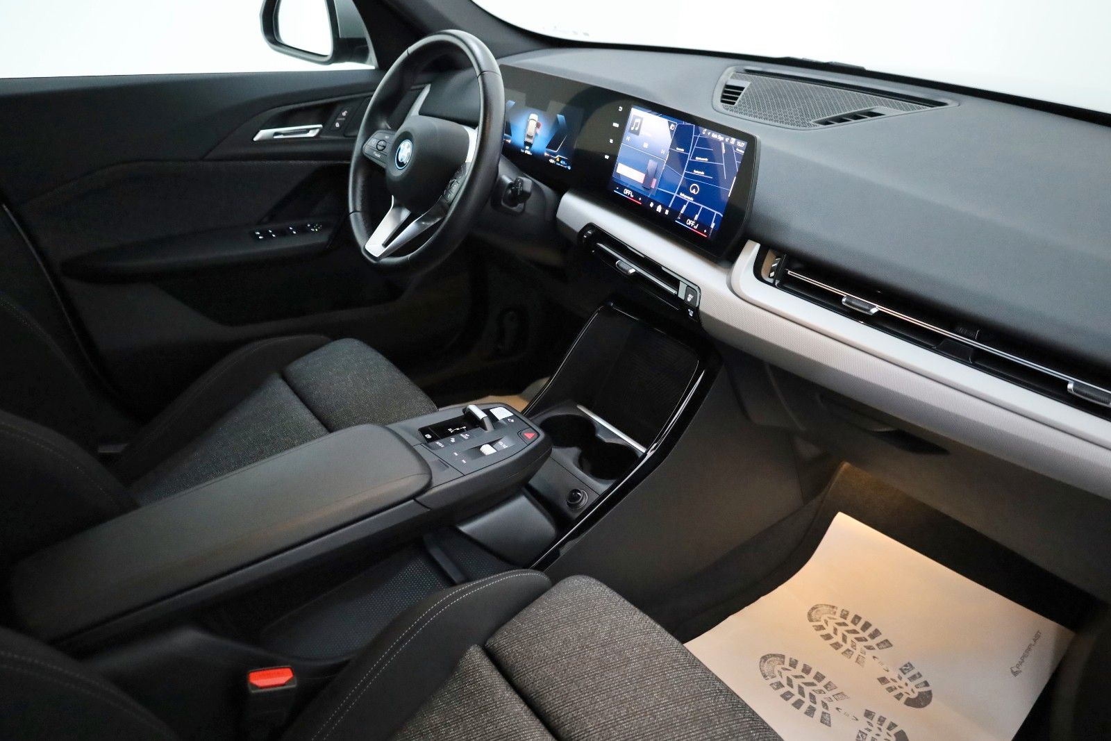 Fahrzeugabbildung BMW X1 xDrive 25 e,Navi,LED,SH,Kamera,Carplay,DAB
