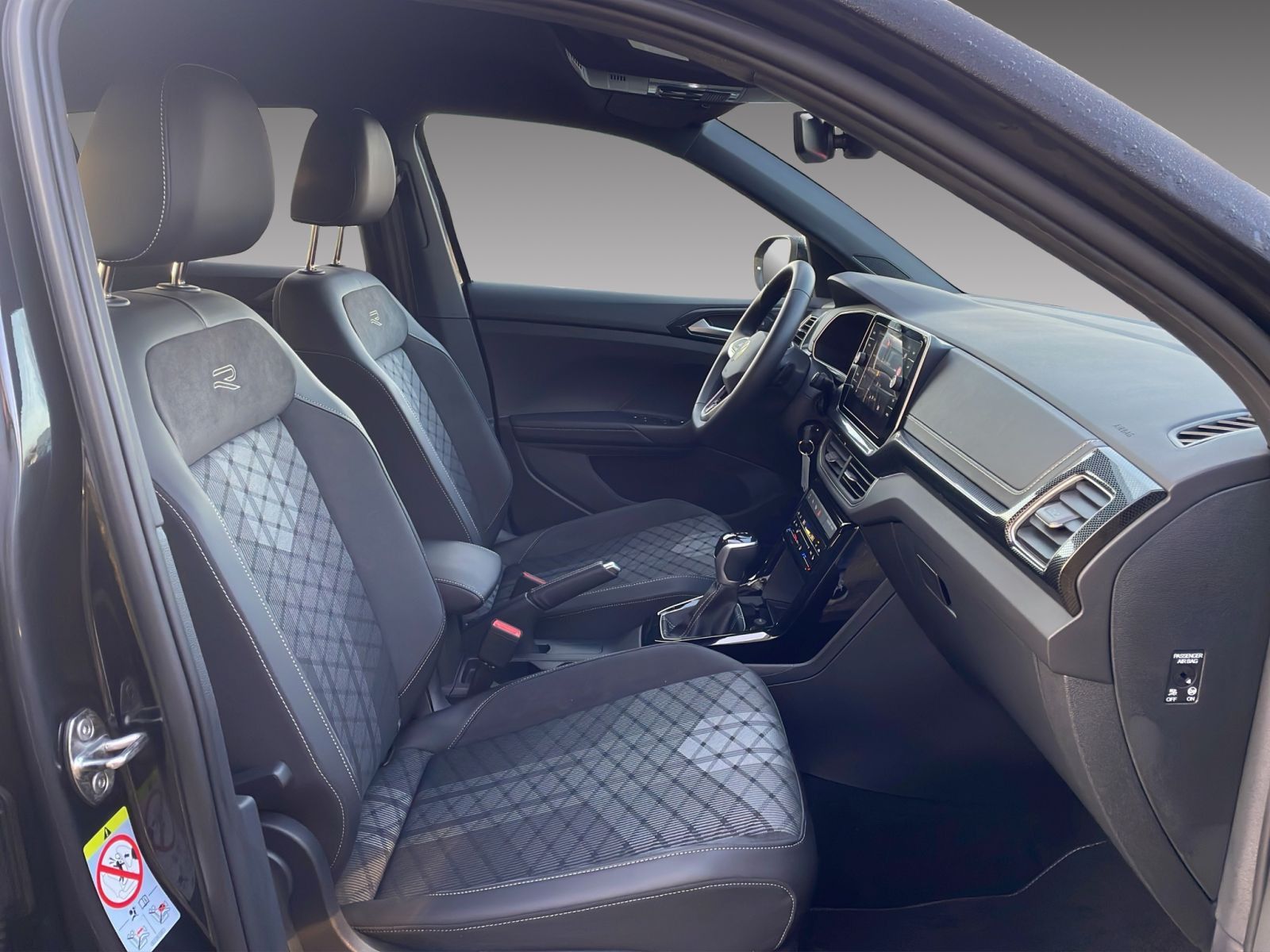Volkswagen T-Cross - Bild 9