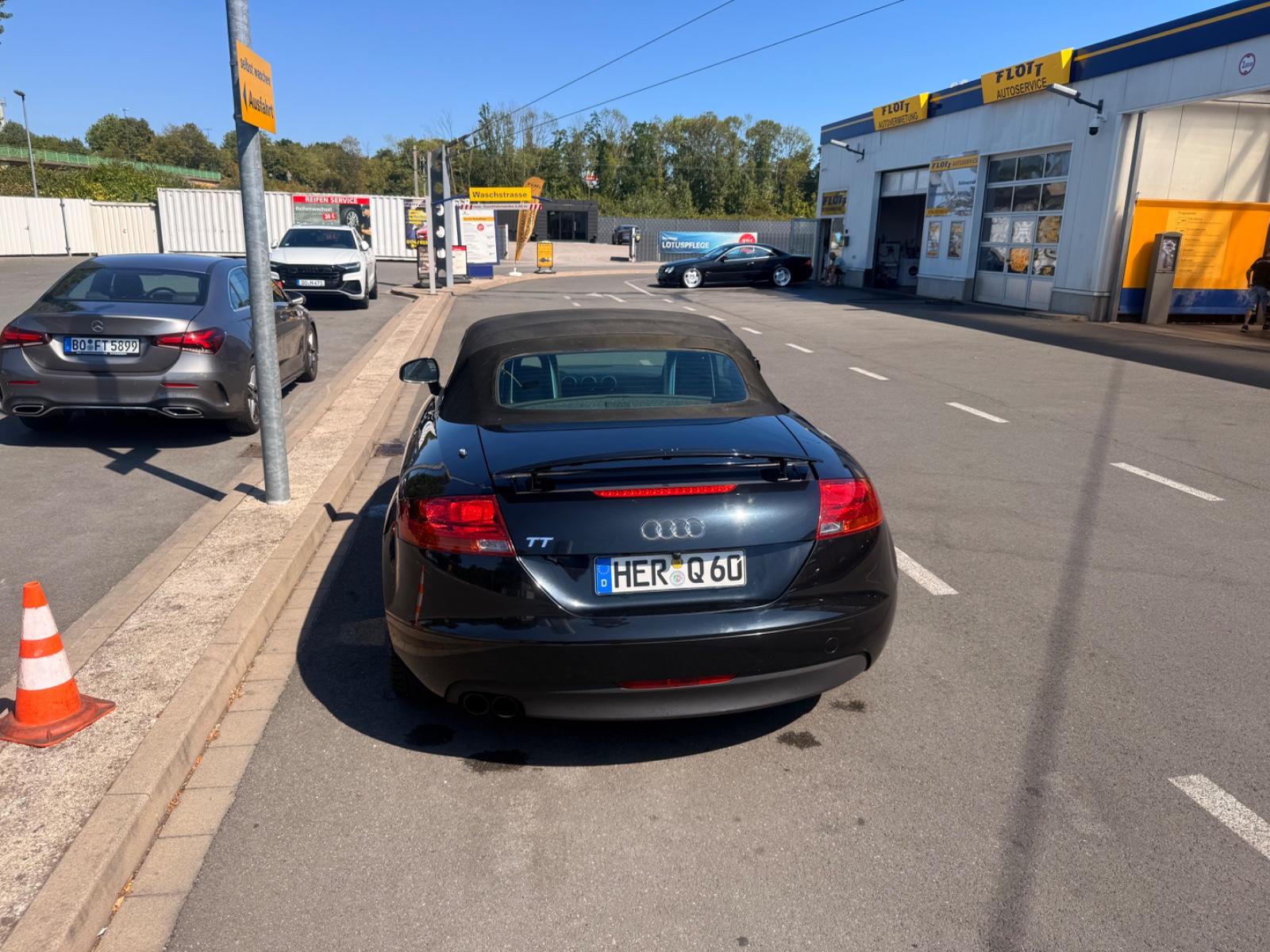 Audi TT Roadster 2.0 TFSI S tronic TÜV:03.2027