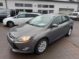 Ford Focus Titanium "Stuffenheck/Zahnreimen neu"Euro5 - Ford Focus aus 2011: ST