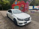 Mercedes-Benz Mercedes E 350 4-Matic 3.0L V6 Limousine - Mercedes-Benz mit Diesel-Antrieb: Limousine, 3.0
