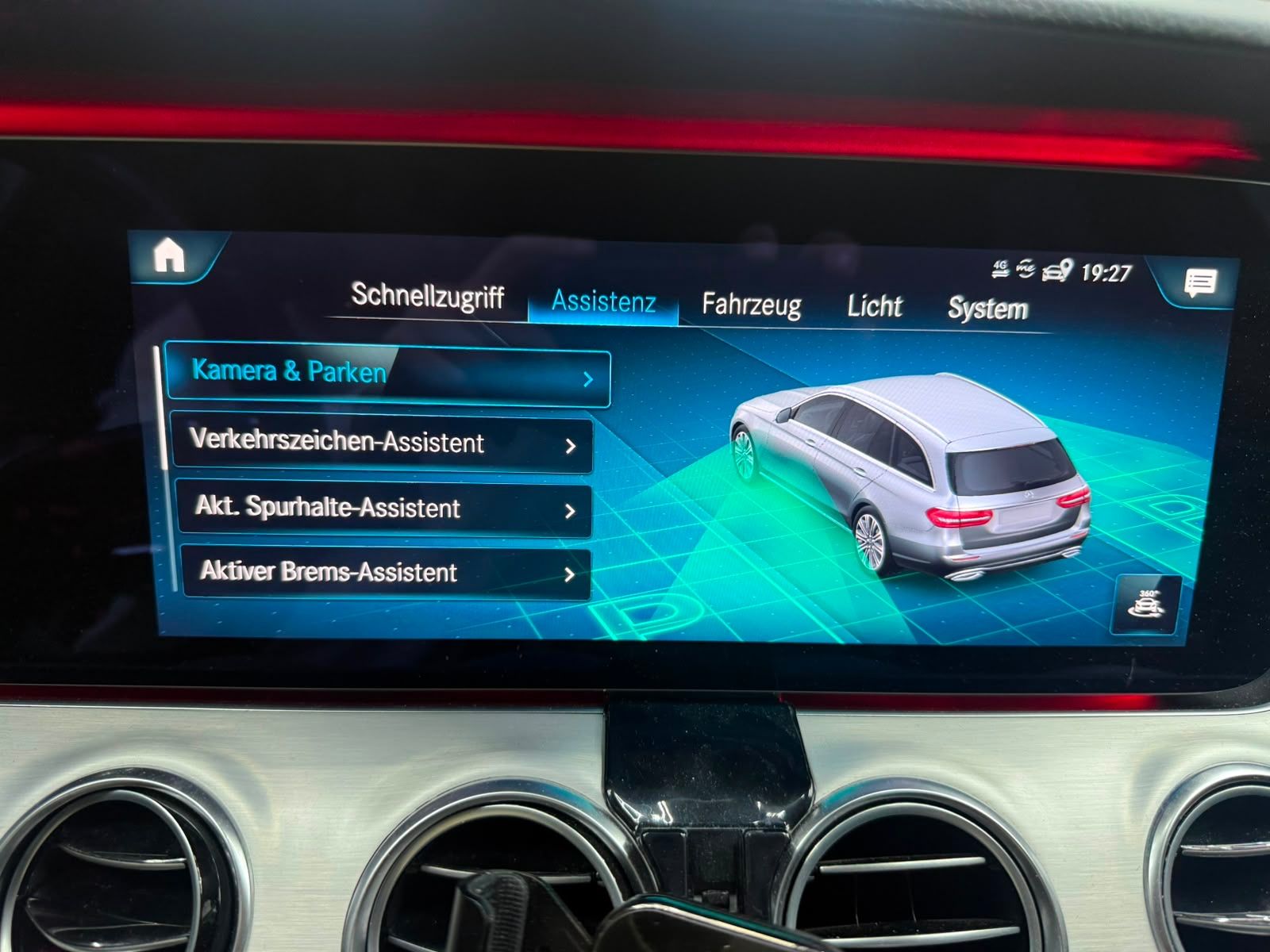 Mercedes-Benz E 300 de T 4MATIC AMG Line | JungeSterneGarantie – Bild 18