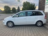 Opel Zafira B Family 7 Sitze AHK - Opel Zafira Family