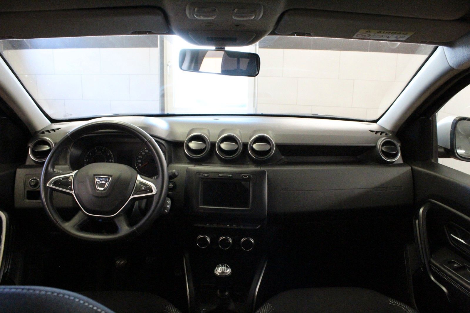 Fahrzeugabbildung Dacia Duster TCe130 *Anniversary Navi*Sitzhzg*Kamera