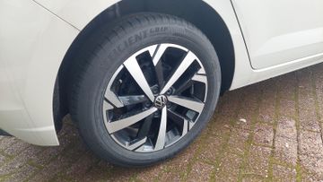 Fahrzeugabbildung Volkswagen Polo VI 1.0 TSI Life