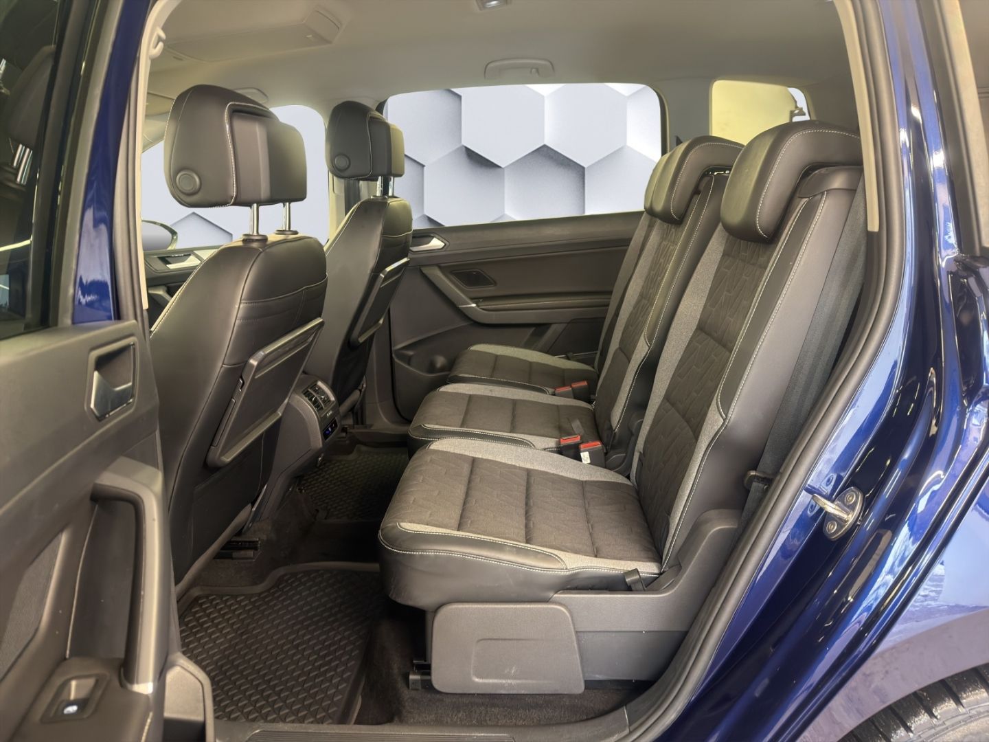 Touran Comfortline 2.0TDI 110kW DSG AHZV LED GJR