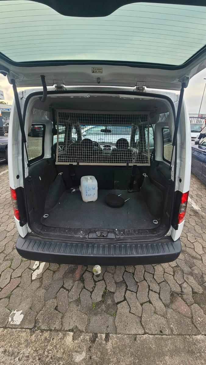 Opel Combo 2010 — engine 1.364 cm³, 90 HP (66kW)