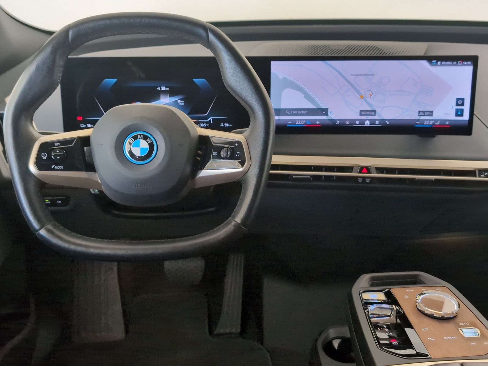 BMW iX xDrive40 Sportpaket Navi/Laser/AHK/360°/ACC foto 7