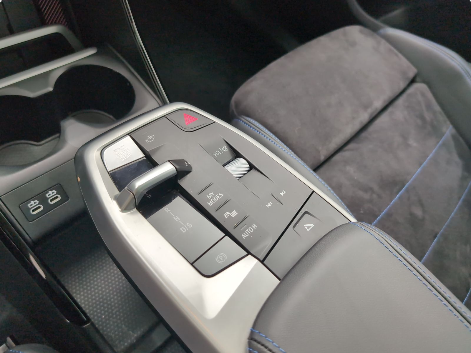 BMW 223 Active Tourer - Bild 15