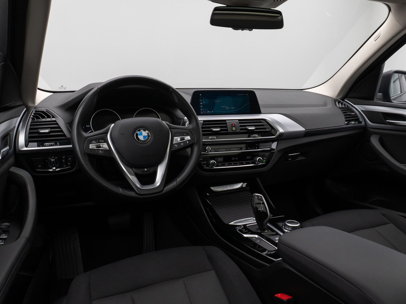 Fahrzeugabbildung BMW X3 xD20d Panorama Kamera DAB HiFi AHK Alarm 19"