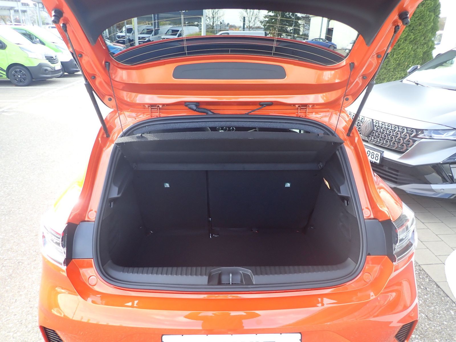 Fahrzeugabbildung Renault Clio KISS TCe 90