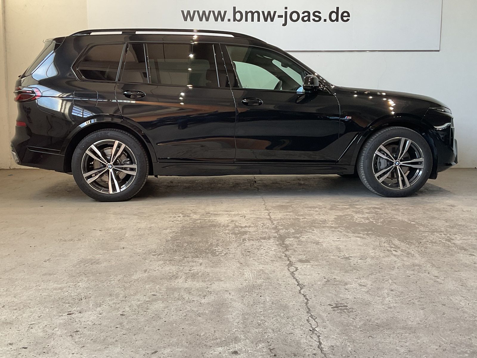 Fahrzeugabbildung BMW X7 xDrive40d Komfortsitze vorn, Standheizung
