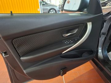 BMW 318 - 11