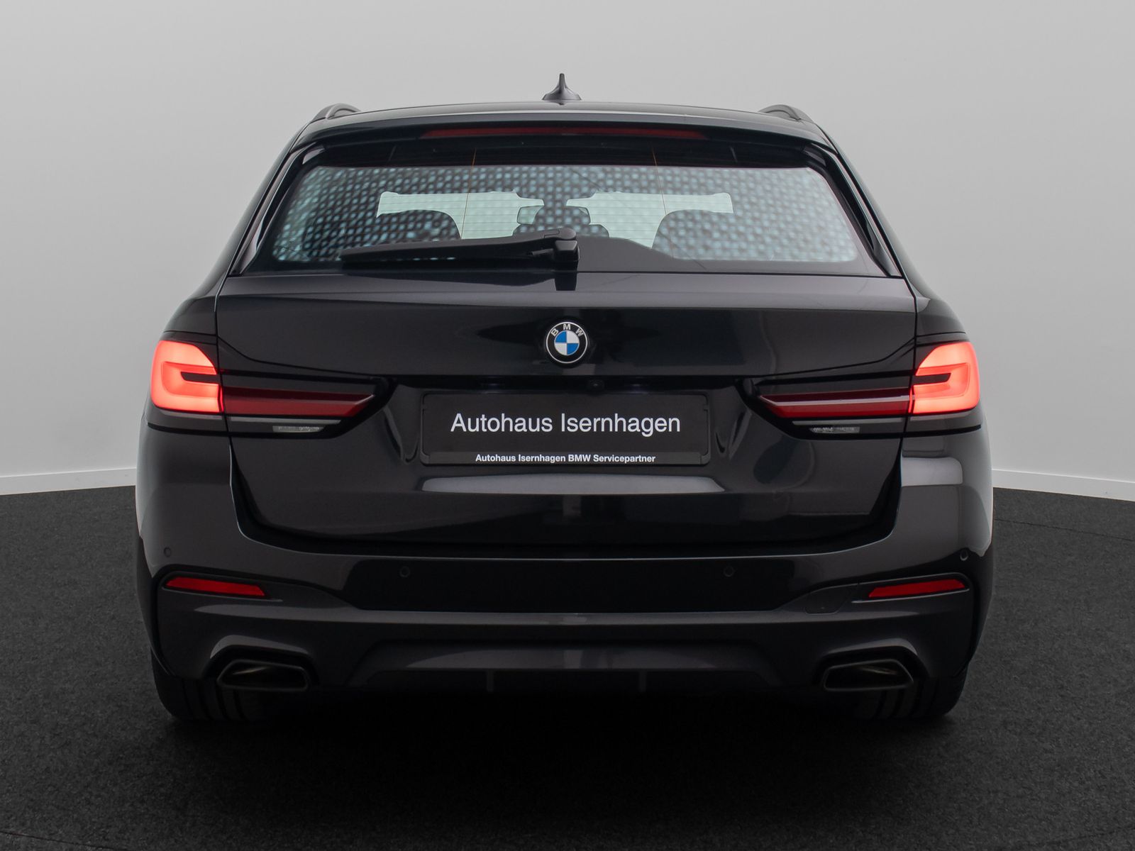 Fahrzeugabbildung BMW 530d M Sport HUD Panorama DAB Kamera HiFi 19Zoll